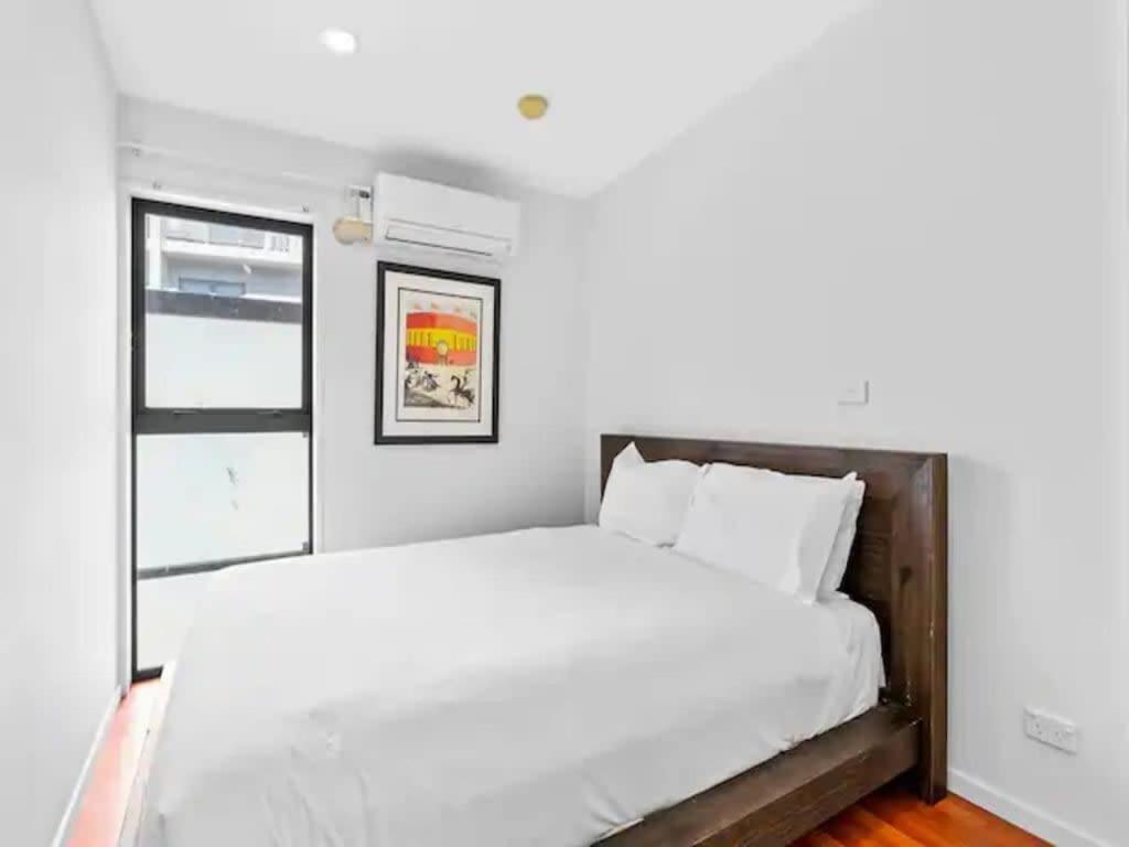 Sleek Modern Pad Next To Spark Arena Free Parking Auckland Exterior foto