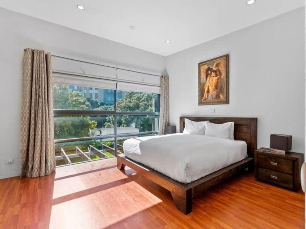 Sleek Modern Pad Next To Spark Arena Free Parking Auckland Exterior foto